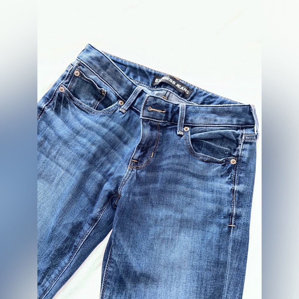 Express low rise skinny leg jeans